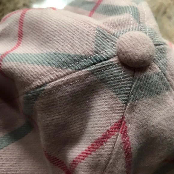 D&Y Cap pink plaid with 3 button detail. - Picture 4 of 5